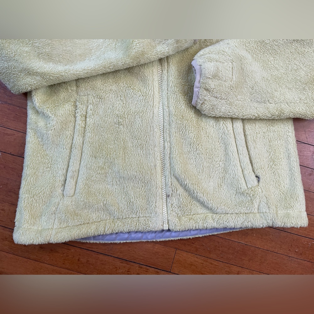 The North Face Light Yellow Fleece Jacket - Picture 5 of 15